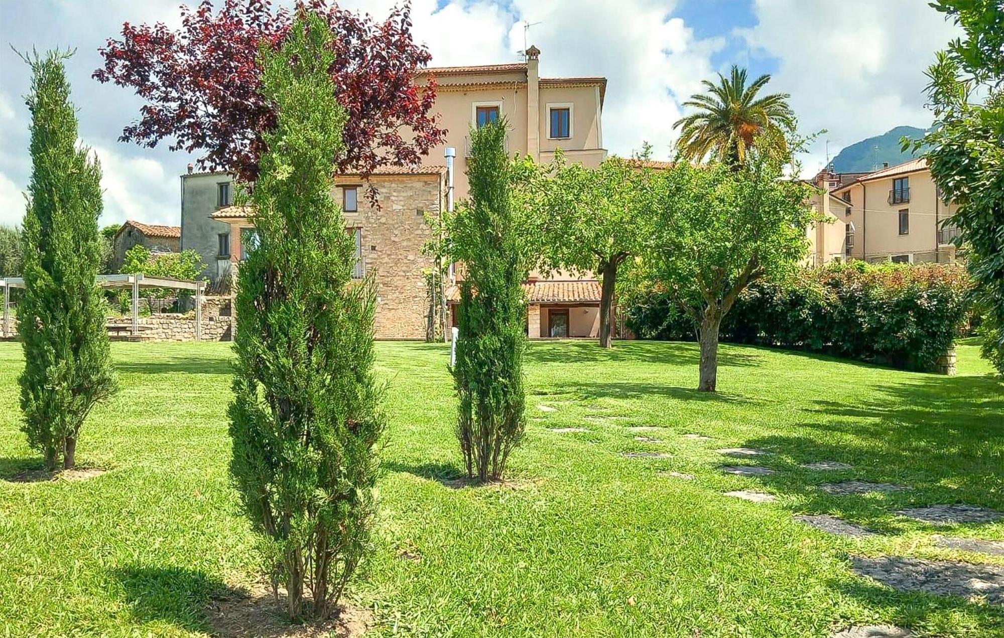 Awesome Home In Vallo Della Lucania With Wifi Extérieur photo